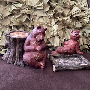 Cute brown bear toothbrush & soap holders